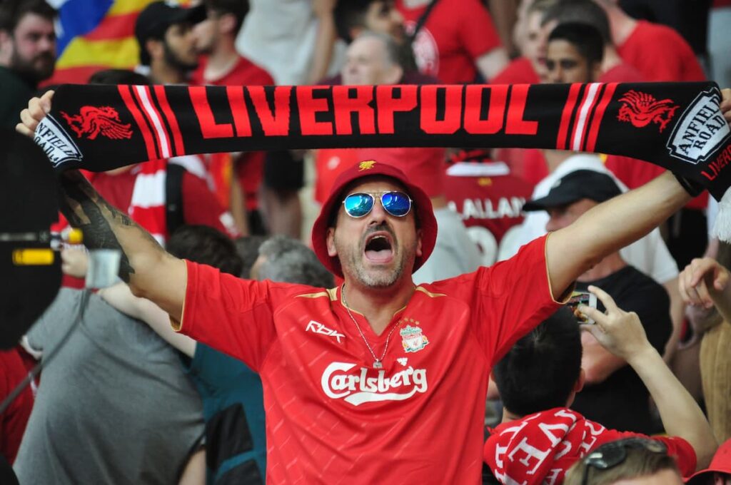 Car-Hits-Crowd-at-Liverpool-Parade-Dozens-Injured