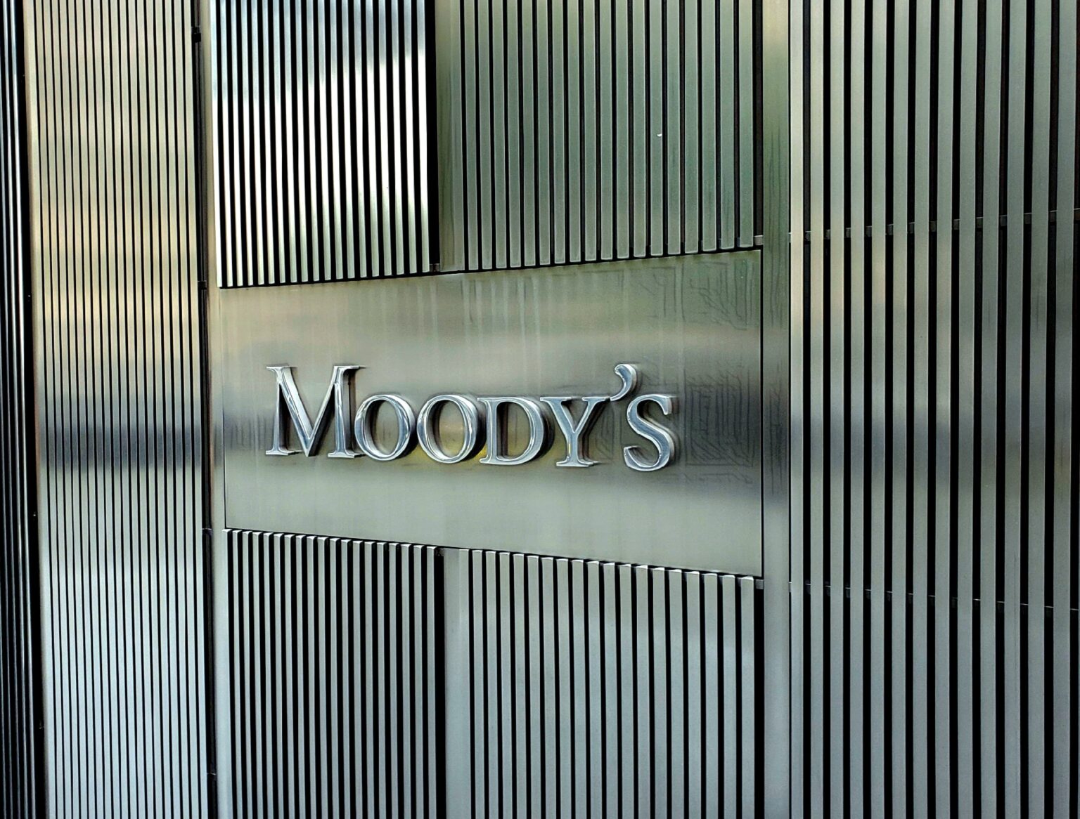 u.s.-credit-downgrade-shrinks-global-aaa-rated-club