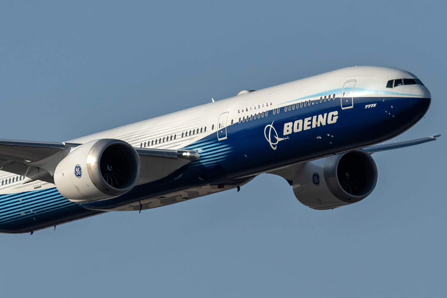 UK-To-Finalize-10-Billion-Boeing-Aircraft-Deal-scaled