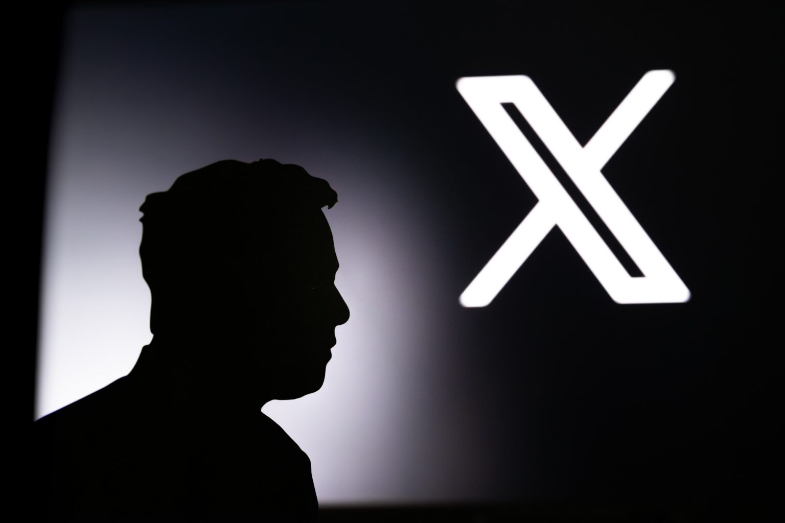 Musks-X-Defies-French-Probe-Over-Algorithm-Concerns
