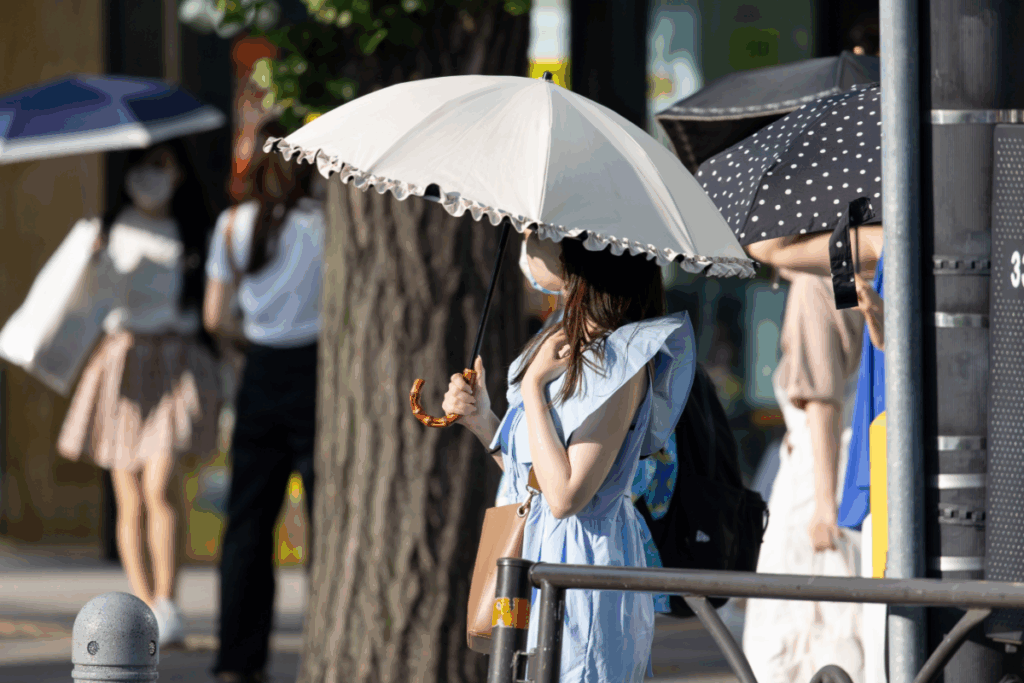 Japan-Swelters-Under-New-Record-Breaking-Heatwave