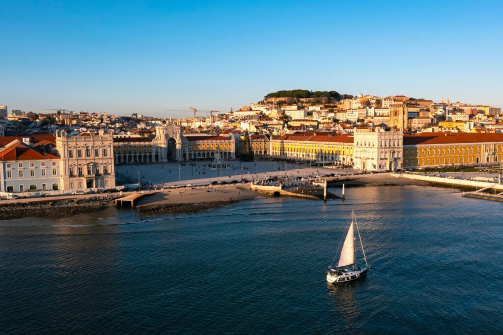Lisbon-Crowned-Happiest-City-for-Travelers