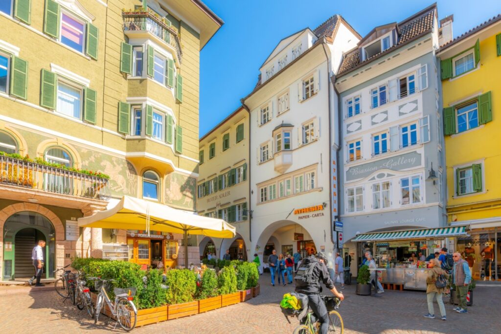 Bolzano-Plans-Daily-Tax-for-Visiting-Dogs