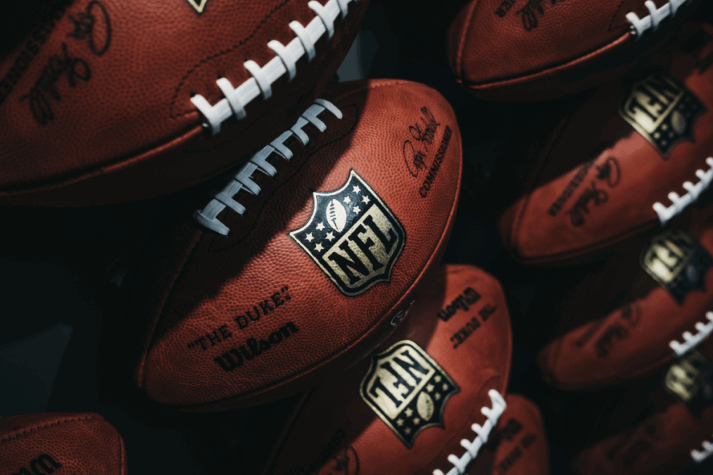 NFL-Parity-Fuels-a-Frenzied-Trade-Deadline-Market
