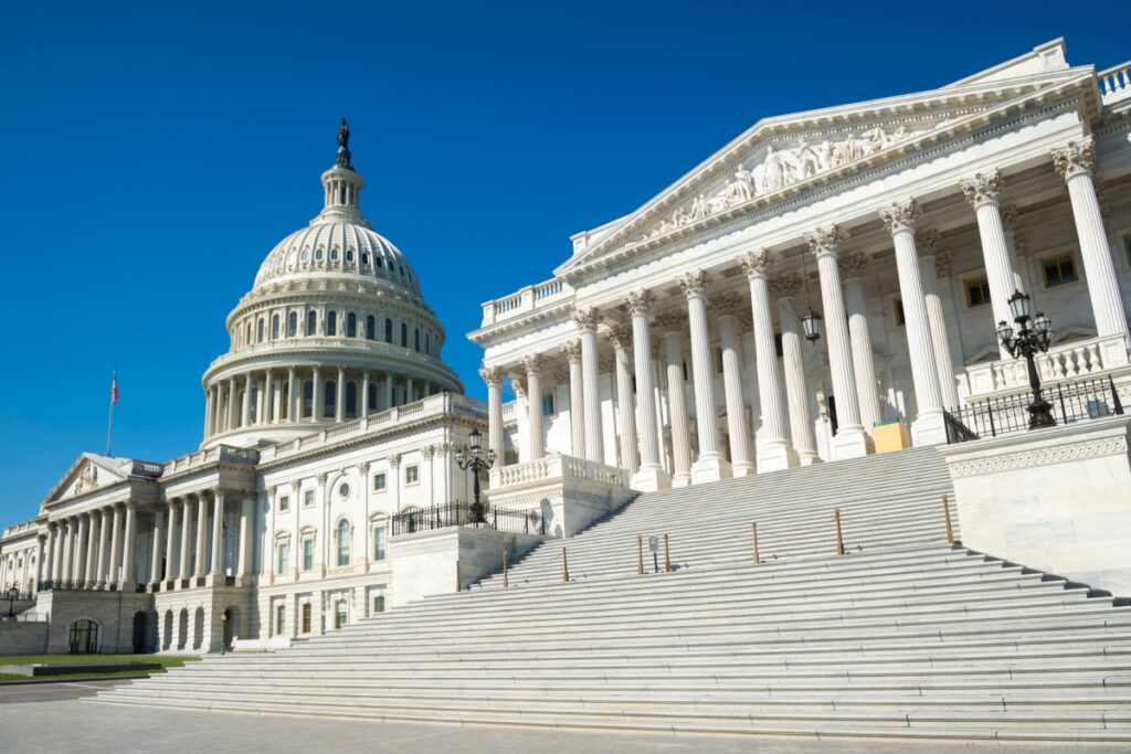 U.S. Senate Advances Bill To End Federal Shutdown u.s.-senate-advances-bill-to-end-federal-shutdown