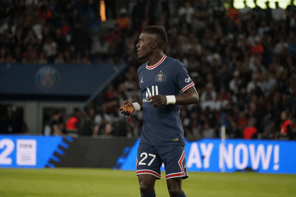 Idrissa-Gana-Gueye-Apologizes-After-Red-Card-Incident