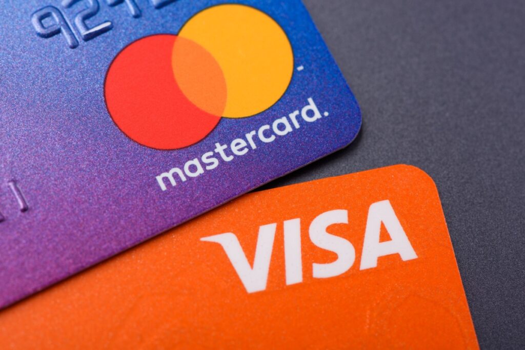 Visa & Mastercard Revise Swipe Fee Deal Visa-Mastercard-Revise-Swipe-Fee-Deal
