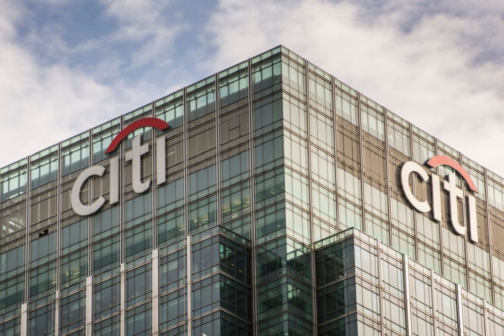 Citigroup-Approves-Sale-of-Russia-Unit-Takes-Loss