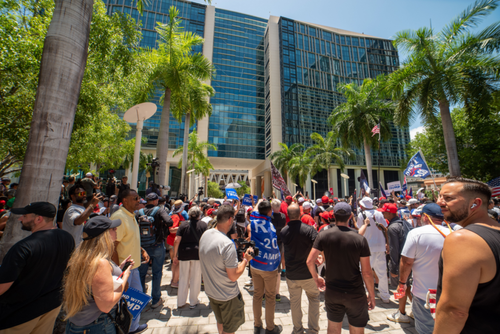 Miami Elects First Democratic Mayor in Decades, Reshaping City Politics Miami-Elects-First-Democratic-Mayor-in-Decades-Reshaping-City-Politics
