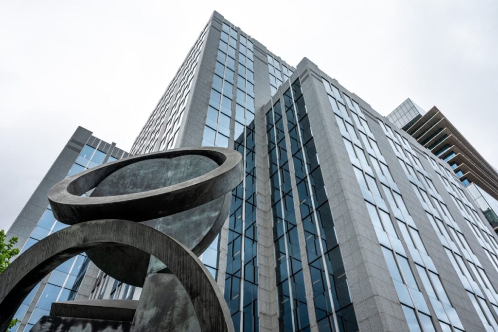 Russia’s Central Bank Sues Euroclear in Belgium Russias-Central-Bank-Sues-Euroclear-in-Belgium