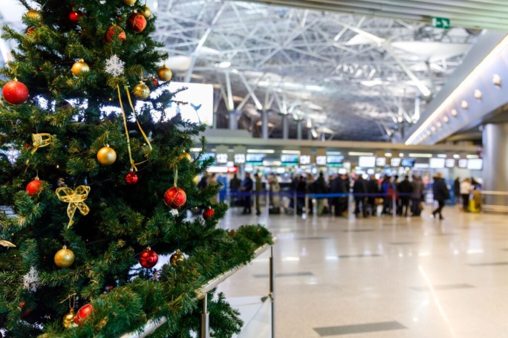 UK Braces For Record Christmas Travel Rush UK-Braces-For-Record-Christmas-Travel-Rush