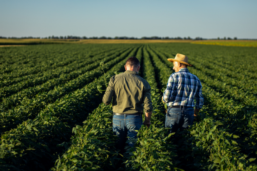 French Farmers Block Paris Over Fears of EU Trade Deal French-Farmers-Block-Paris-Over-Fears-of-EU-Trade-Deal
