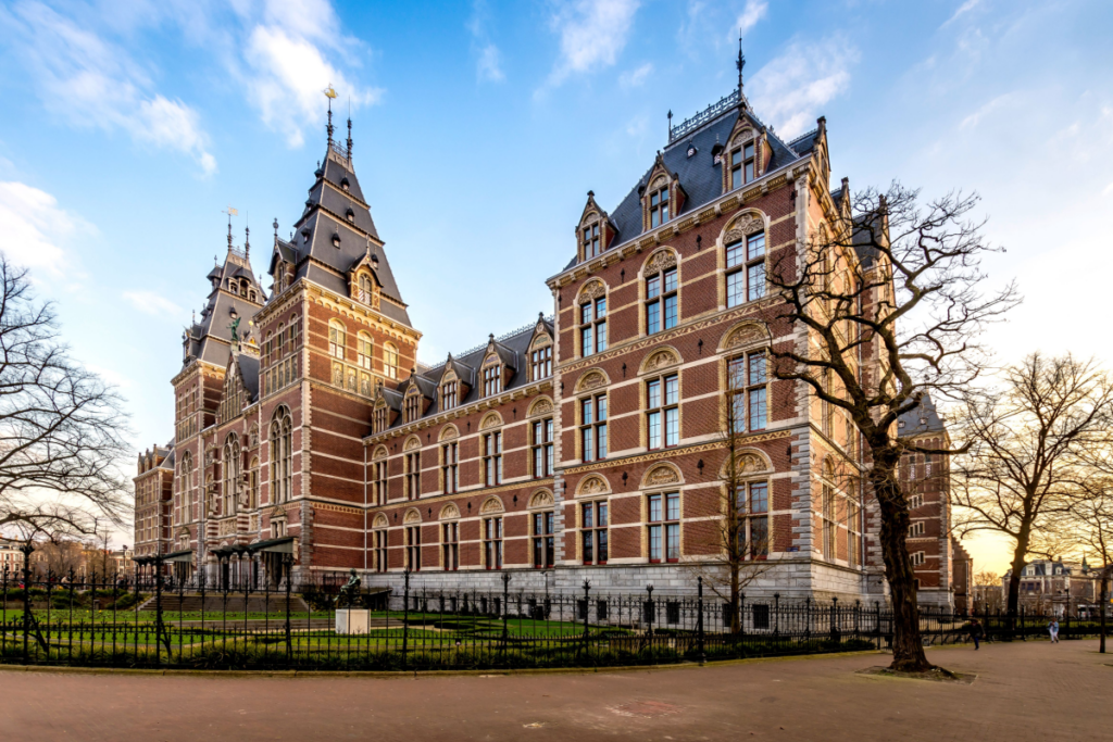 Rijksmuseum-Expands-Outdoors-With-Major-Sculpture-Garden