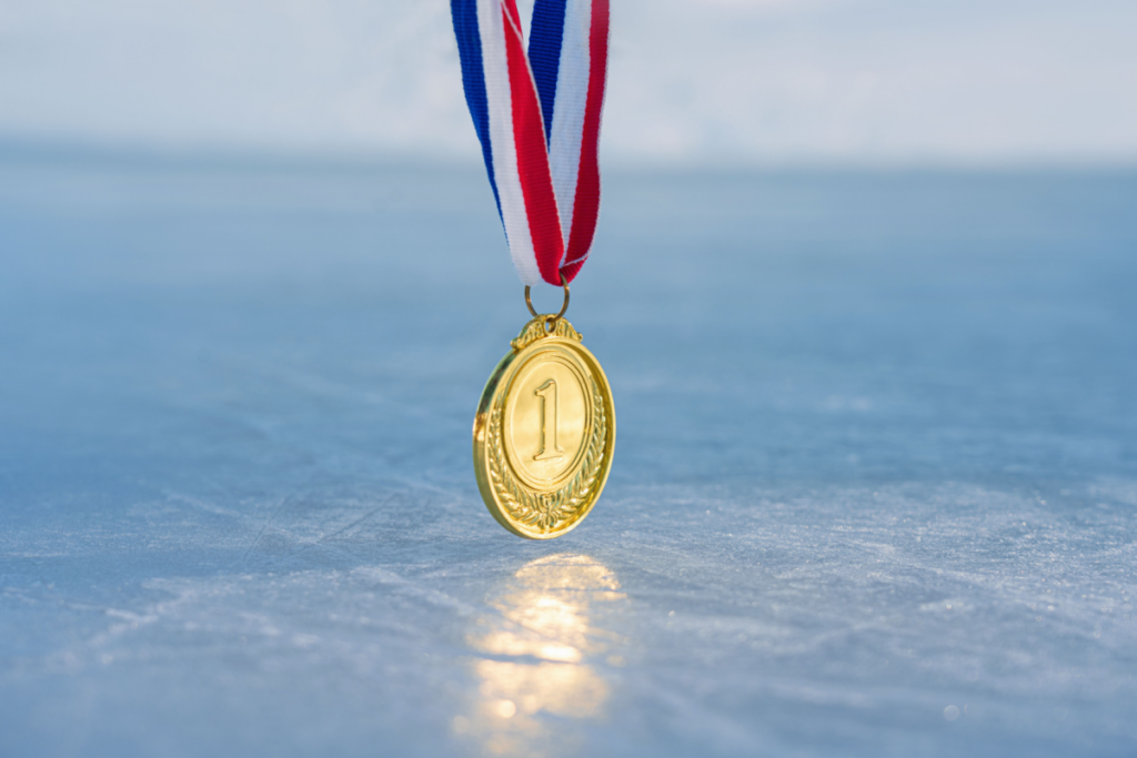 Jordan-Stolz-Chases-First-Olympic-Medal