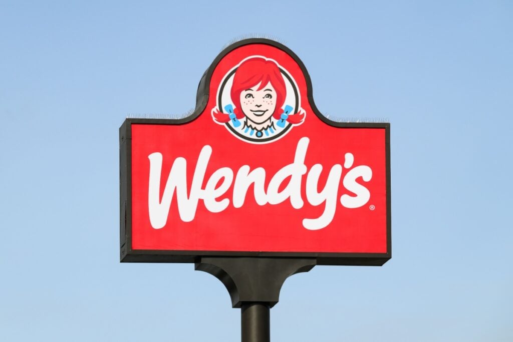 Wendy’s Targets Hundreds of US Closures Amid Sales Slump Wendys-Targets-Hundreds-of-US-Closures-Amid-Sales-Slump