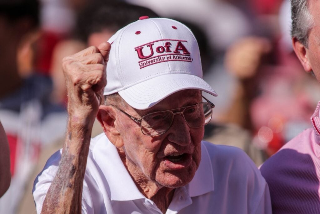 Lou-Holtz-Dies-at-89