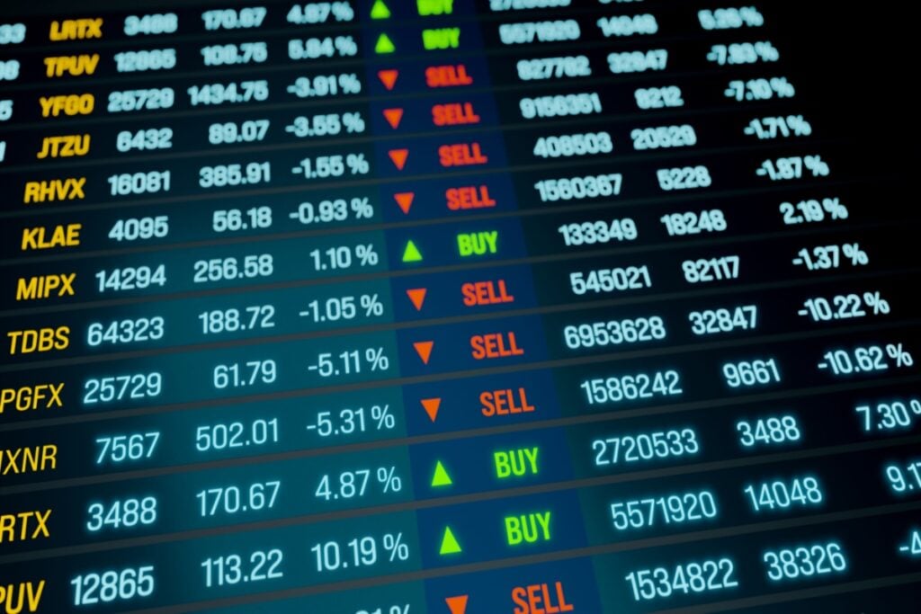 Markets-Slide-as-Oil-Surges-on-Iran-Tensions