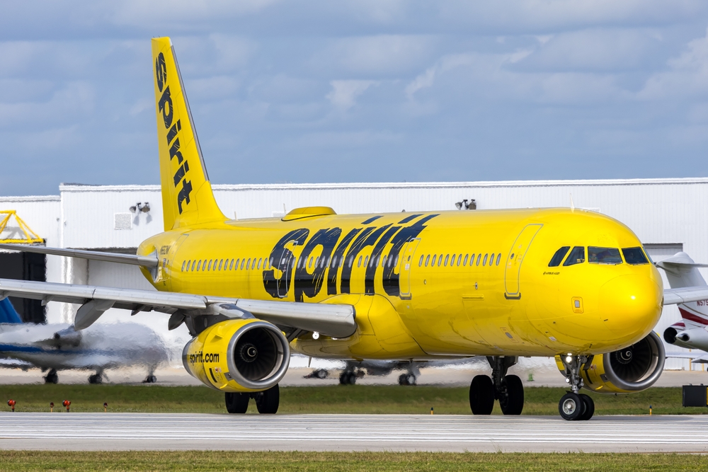 Spirit-Airlines-Collapse-Leaves-Travelers-Stranded